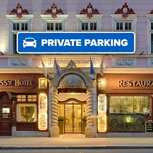 4* Hotel Embassy
